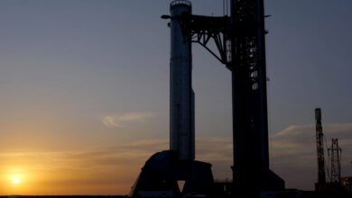 SpaceX تطلق الجيل التالي من المركبة الفضائية “V3” للمرة الأولى قبل إطلاقها في أبريل (صور)