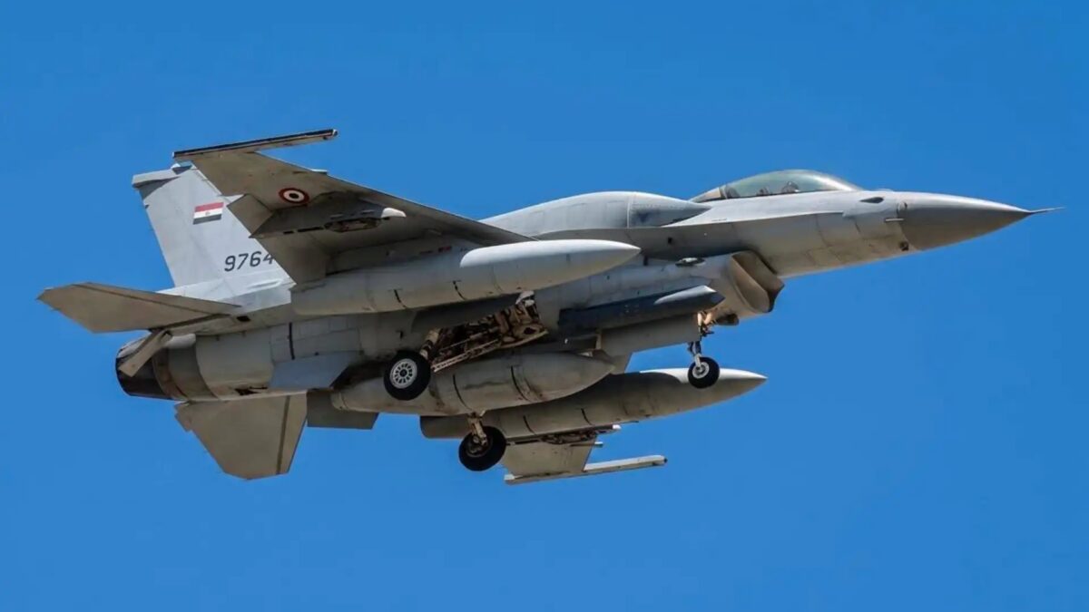 قفزة ضخمة للقوات الجوية المصرية.. مصر تتجه إلى إف-16 بلوك 70 وخطة لاستبدال 129 مقاتلة قديمة - صورة مميزة قفزة ضخمة للقوات الجوية المصرية.. مصر تتجه إلى إف-16 بلوك 70 وخطة لاستبدال 129 مقاتلة قديمة