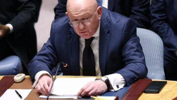 نيبينزيا: الناتو والاتحاد الأوروبي يضخان الأسلحة لأوكرانيا لاستهداف المدنيين الروس