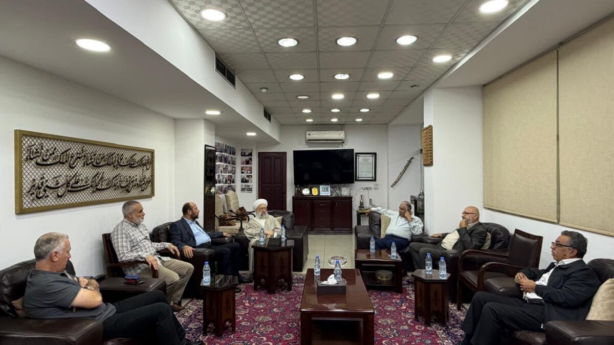 الشيخ حمود استقبل وفدا من “اللجنة الوطنية لانتخابات المجلس الوطني الفلسطيني”