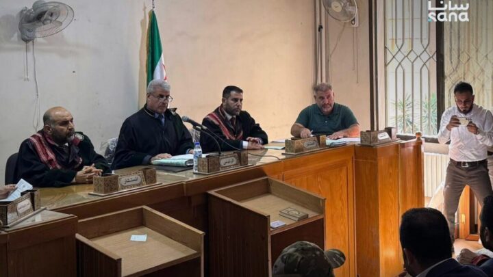 محكمة الجنايات العسكرية في حلب تصدر أحكاما بالإعدام والسجن بحق متهمين بانتهاكات في أحداث الساحل