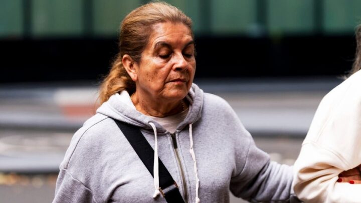 خاتم خطوبة فريد يفضح كل شيء.. لغز اختفاء مجوهرات أميرة أردنية!