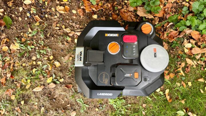 Worx Landroid Vision Cloud WR306E robot lawn mower review: efficient autonomous lawn care for medium swards