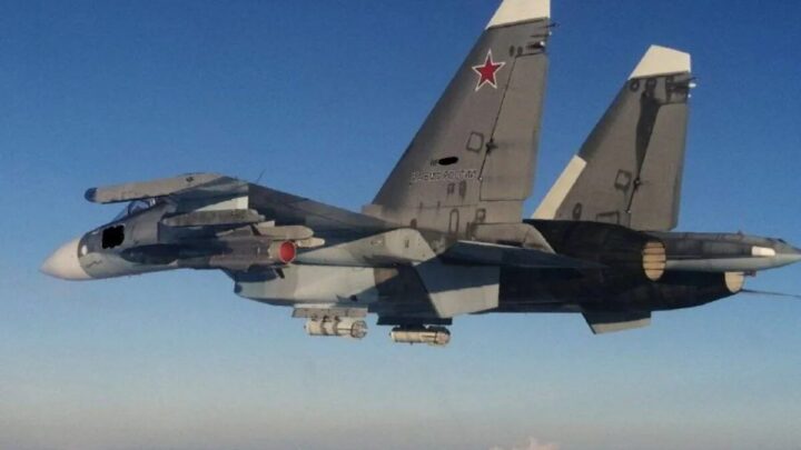 تحطم طائرة مقاتلة روسية من طراز Su-30 في كالينينغراد