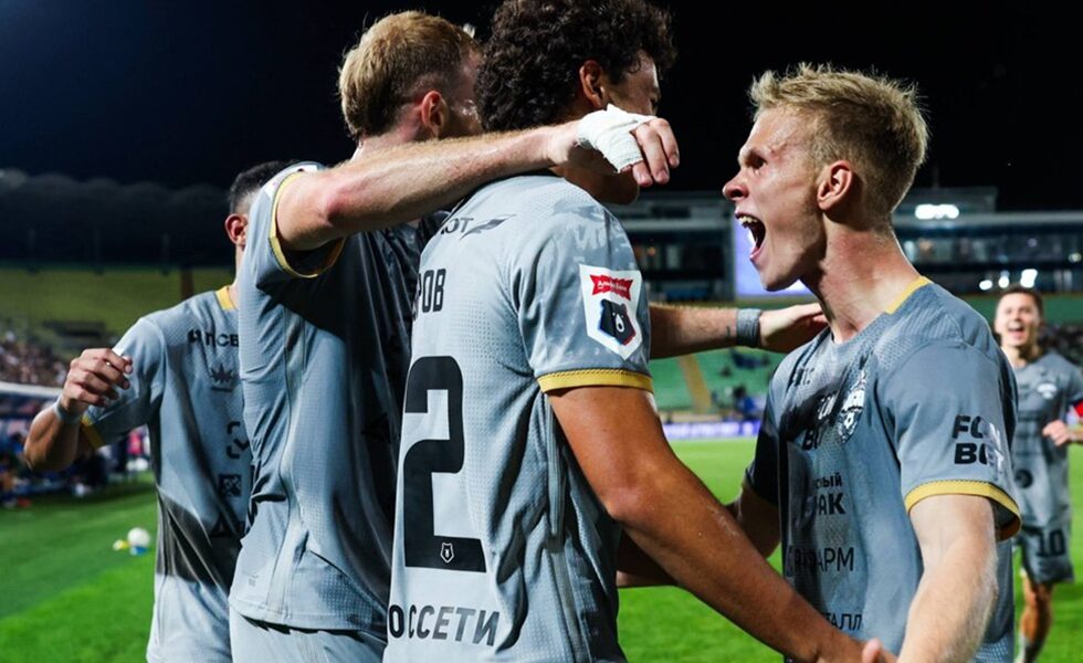 تسيسكا موسكو ينتزع فوزا ثمينا من دينامو محج قلعة في الدوري الروسي