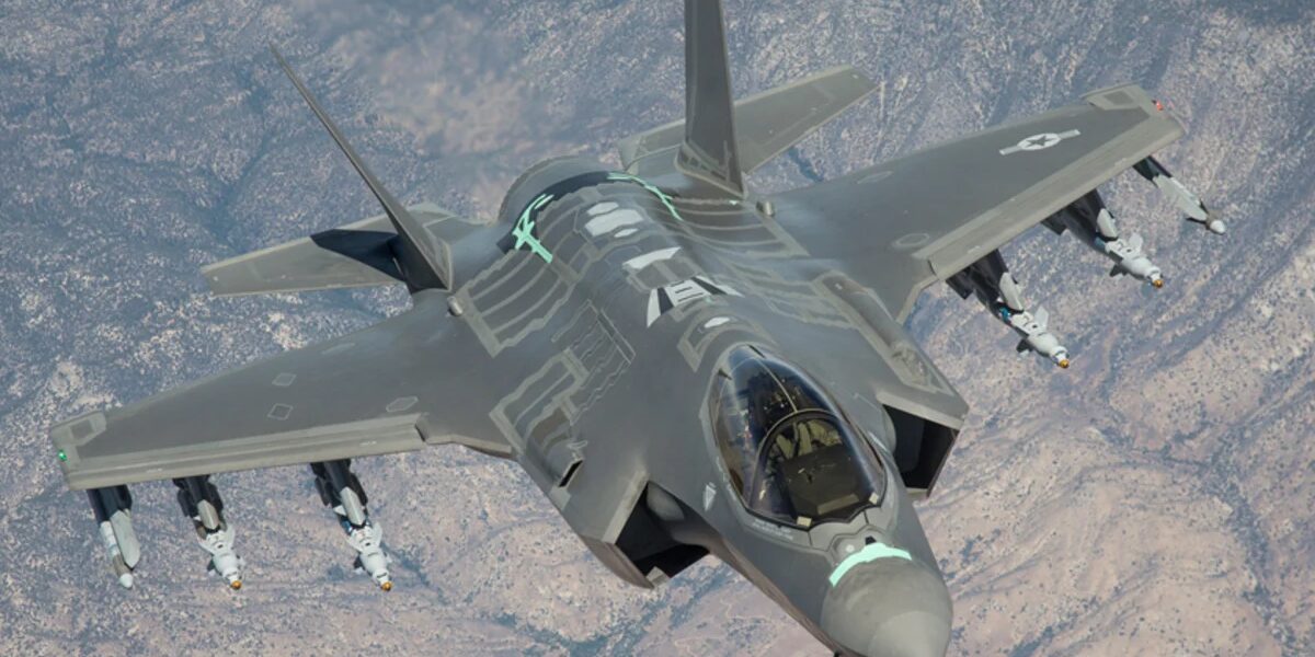 الولايات المتحدة توافق على بيع طائرات F-35 للسعودية بعد عام من الإشارات
