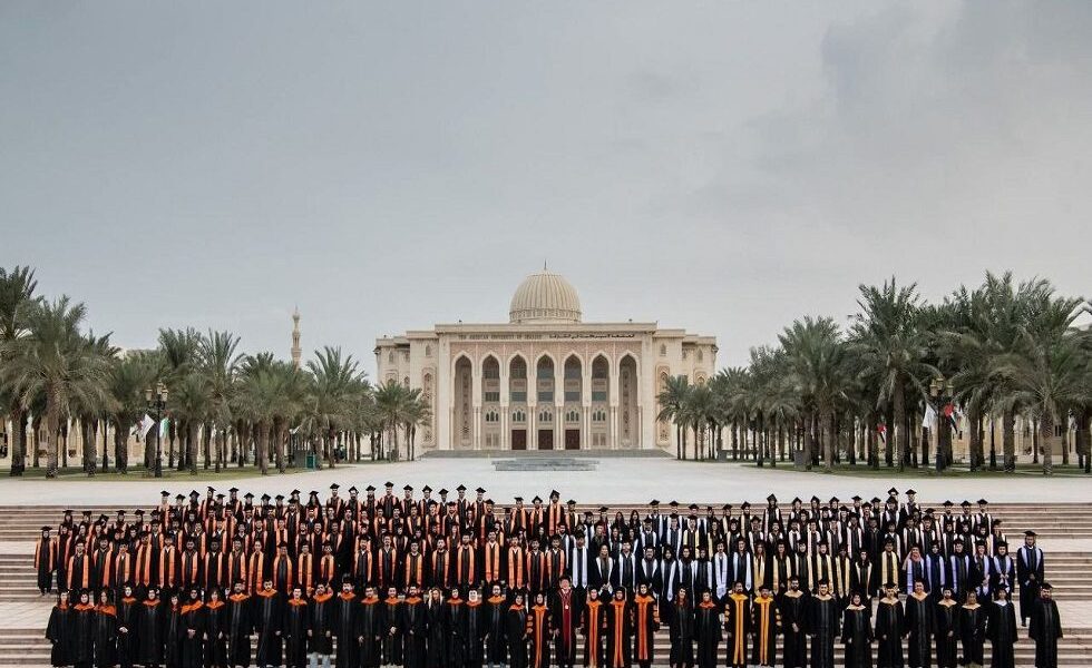 جامعات أمريكية تتحول للتعليم عن بعد وسط مخاوف الرد على استهداف جامعات بإيران