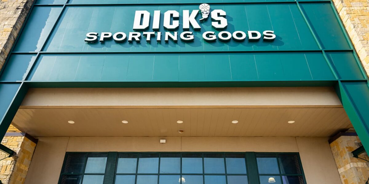 أرباح شركة Dick’s Sporting Goods (DKS) للربع الثاني من عام 2026