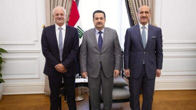 أرنولد يدق ناقوس الخطر.. العراق مهدد بالغياب عن مباراة ملحق مونديال 2026 بسبب الحرب ضد إيران ()