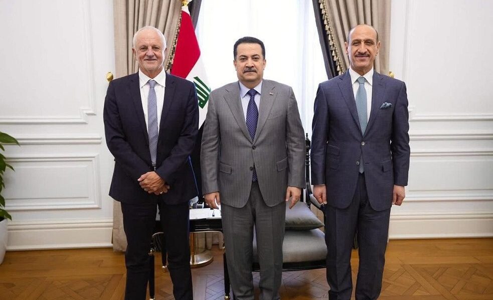 أرنولد يدق ناقوس الخطر.. العراق مهدد بالغياب عن مباراة ملحق مونديال 2026 بسبب الحرب ضد إيران ()