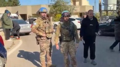 أهالي علما الشعب بدأوا بمغادرة بلدتهم