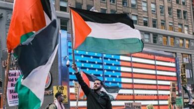 استطلاع: نسبة التعاطف الأمريكي مع فلسطين تجاوزت “إسرائيل” لأول مرة