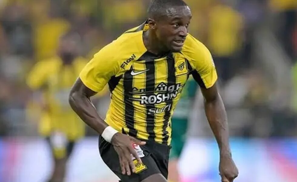 الاتحاد السعودي يعلن انتقال لاعبه ديابي إلى ليفركوزن