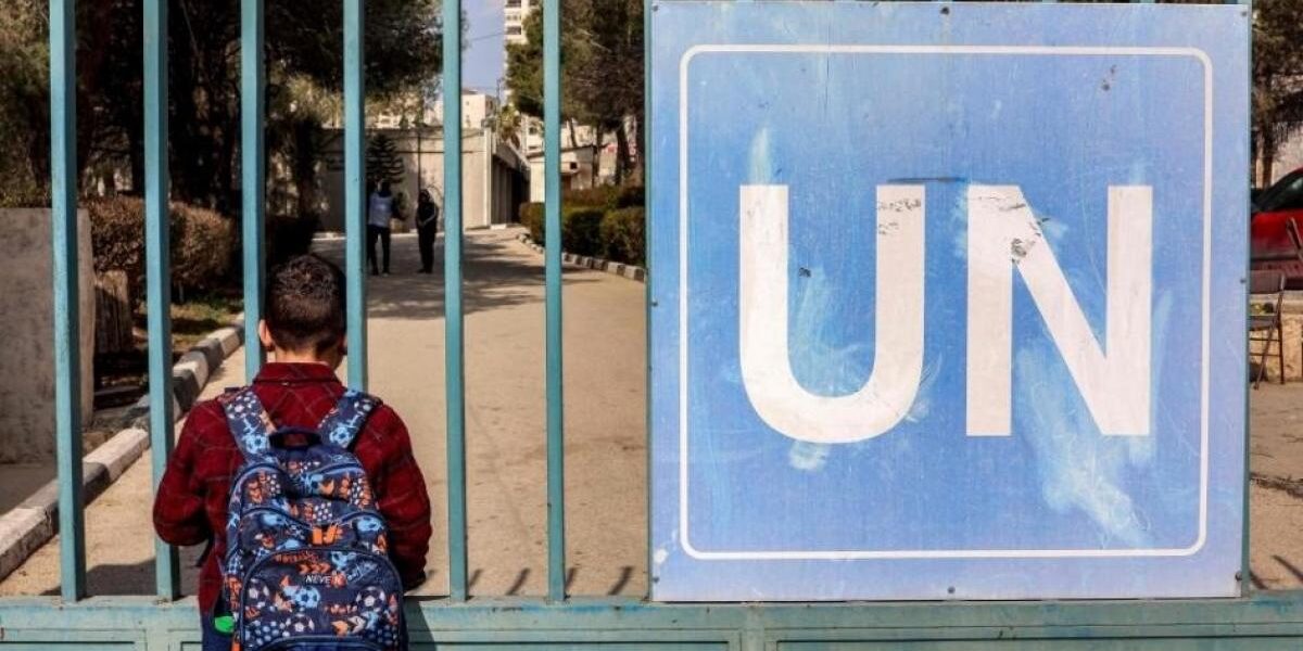الجامعة العربية: لا بديل عن دور “الأونروا” وعلى المانحين دعمها