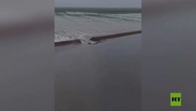 الجيش السوري يتحرك لمواجهة السيول وتدعيم سد مهدد بالانهيار في الريف الشمالي (فيديوهات)