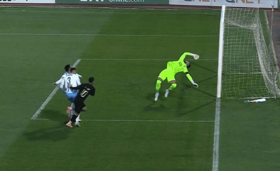 الجيش الملكي يجرد بيراميدز من لقب دوري أبطال إفريقيا ويبلغ المربع الذهبي