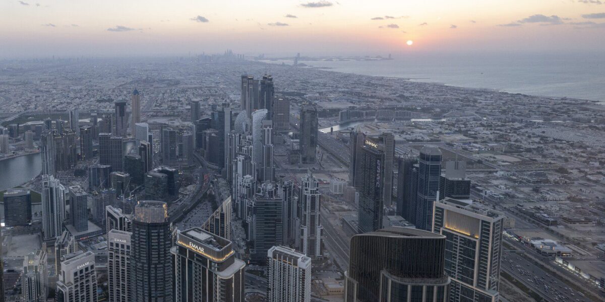 الدفاع الإماراتية تعلن حصيلة الاعتراضات الجوية
