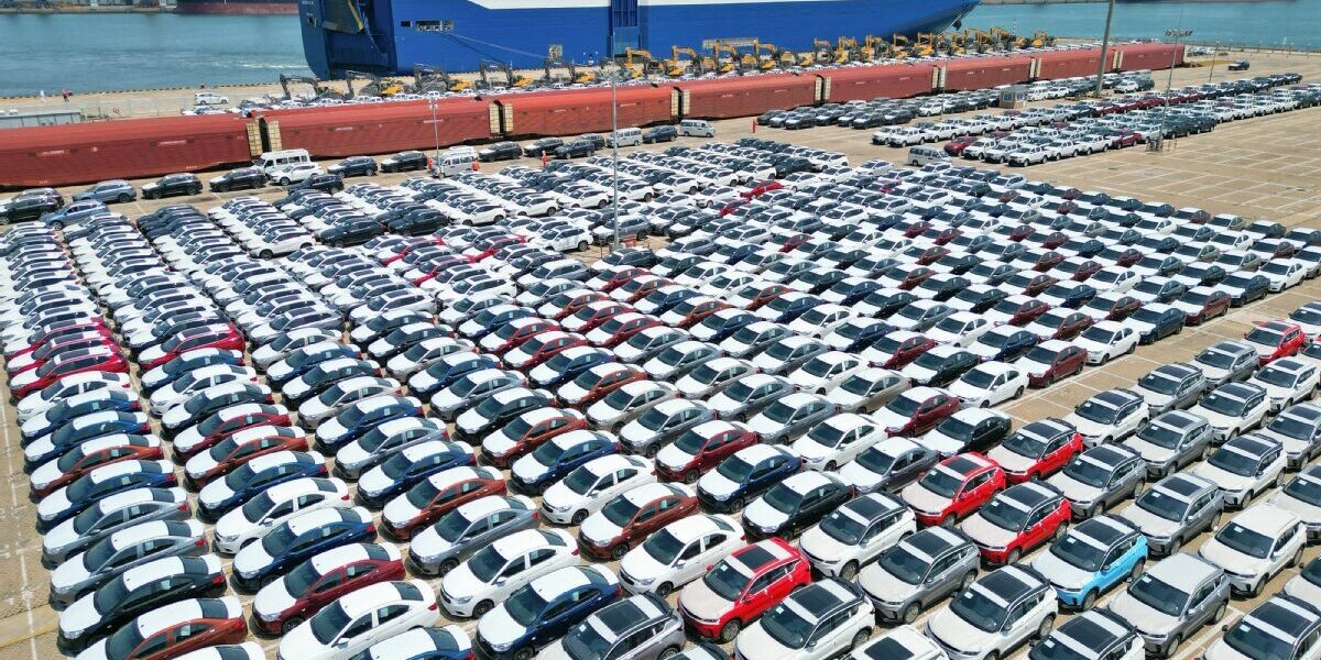 الصين: صادرات أغسطس ترتفع 25% وواردات 28.2% وفق الجمارك