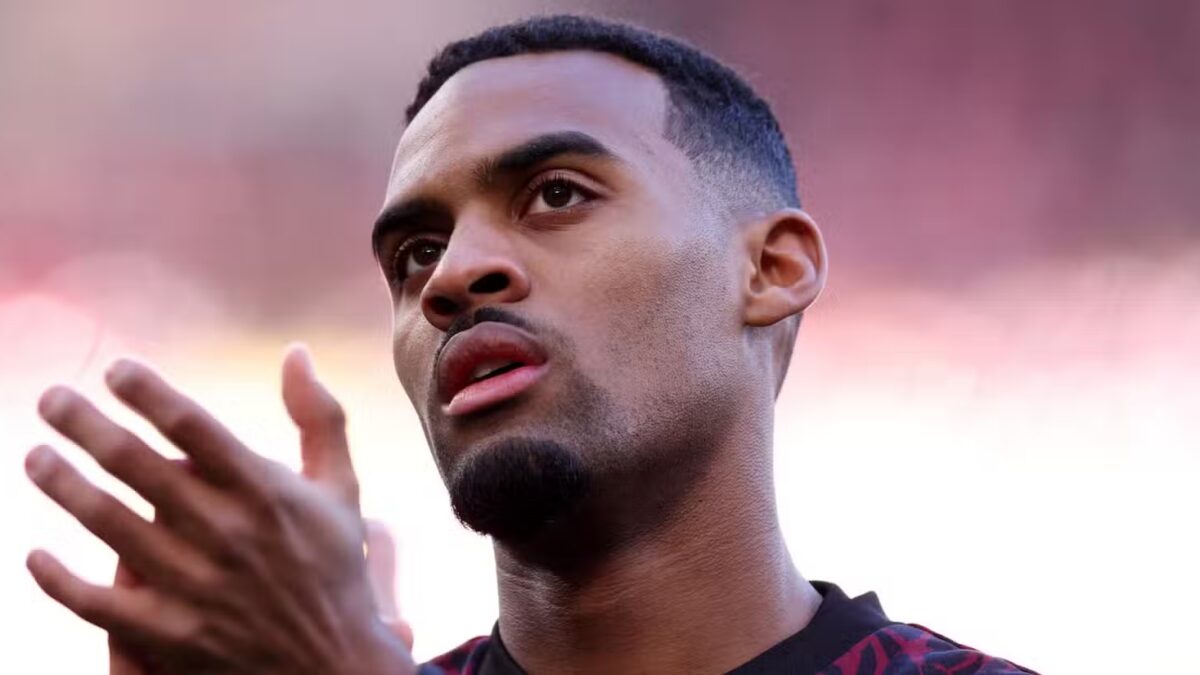 المشجعون الهولنديون ينتقدون نجم ليفربول “المروع” ضد ألمانيا يورغن كلوب