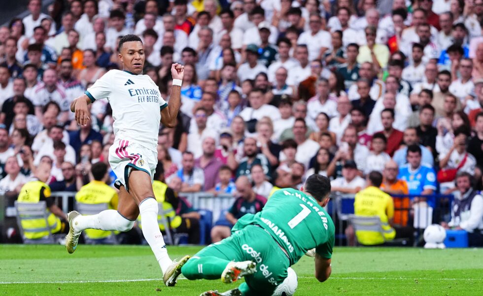 الموعد والقنوات الناقلة لمباراة ريال مدريد ضد ريال بيتيس