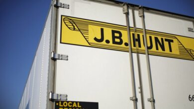 انخفض سهم JB Hunt بنسبة 10٪ بسبب توقعات انخفاض الأرباح