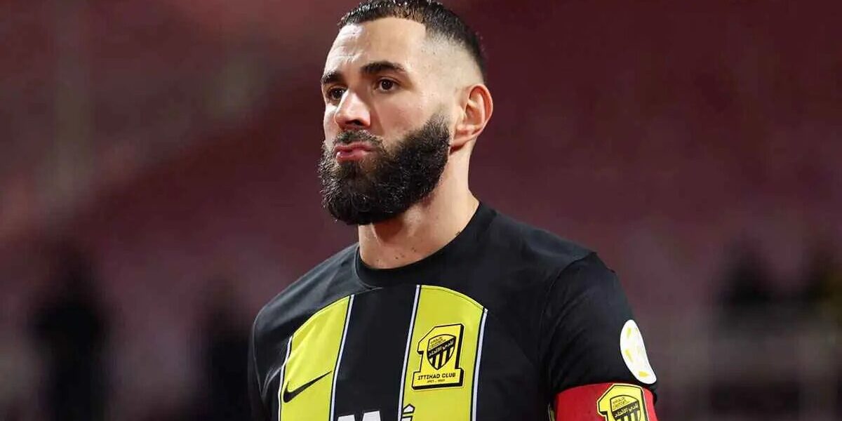 بداية التمرد.. بنزيما يوافق على العودة إلى الاتحاد السعودي (فيديو)