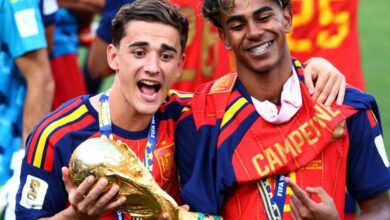 بسبب واقعة إلتشي.. برشلونة يلغي تكريم نجومه الفائزين بكأس العالم | رياضة