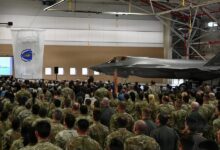 بعد 18 عامًا من تحليق النسور، حصل طيارو بارنز على طائرة F-35A