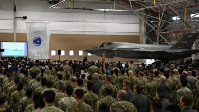 بعد 18 عامًا من تحليق النسور، حصل طيارو بارنز على طائرة F-35A