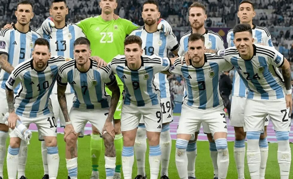 بعد إلغاء مباراتها ضد إسبانيا.. الأرجنتين تواجه منتخبا عربيا الجمعة استعدادا لكأس العالم