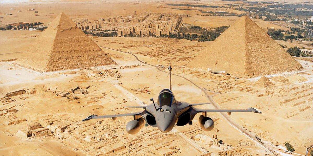 بعد سنوات من الانتظار… مصر تقترب من الحصول على سلاح جديد يغير قواعد القتال