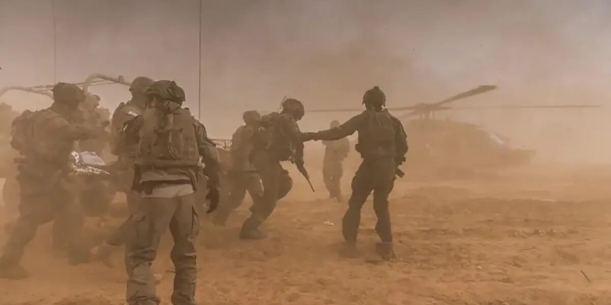 بعد قصف صاروخي.. تعرض جنود إسرائيليين لمادة مسرطنة داخل منشأة عسكرية متضررة