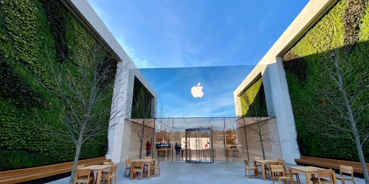 تخطط شركة Apple لثلاثة تغييرات رئيسية لمتاجر البيع بالتجزئة الخاصة بها، وفقًا للتقرير