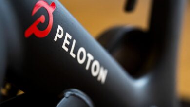 تطلق شركة Peloton خدمة Bike and Tread للصالات الرياضية