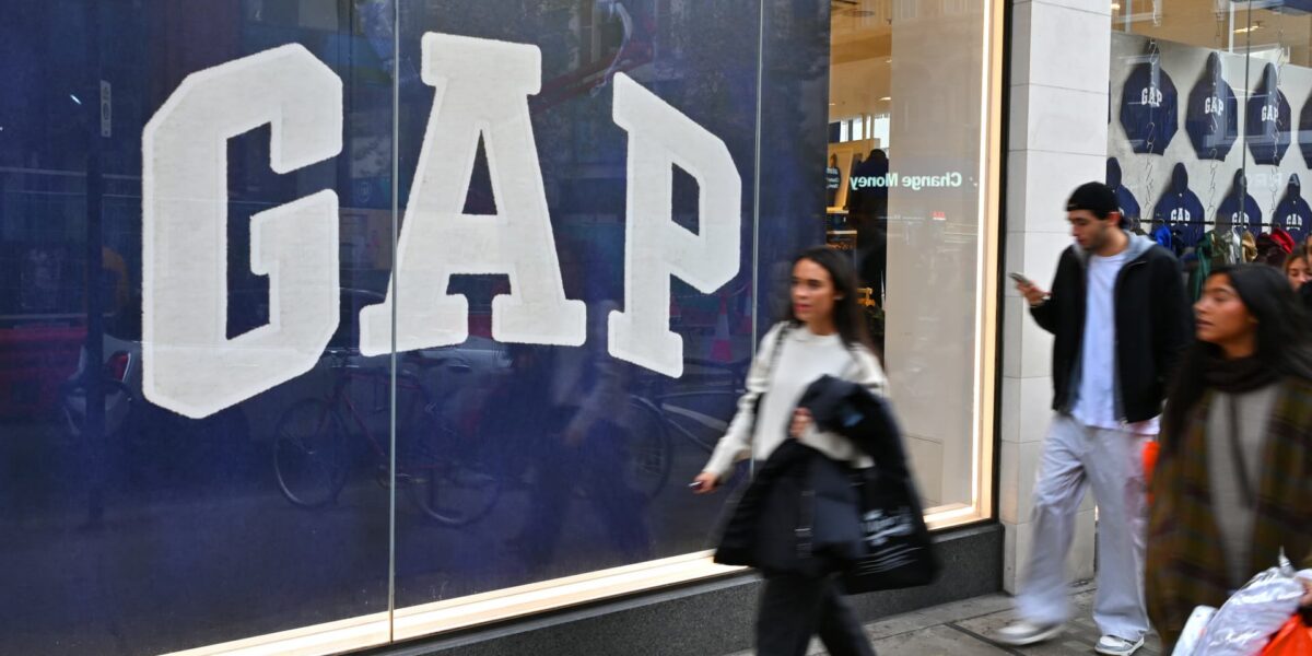 تعقد شركة Gap شراكة مع Google Gemini لتقديم خدمة الدفع عبر منصة الذكاء الاصطناعي