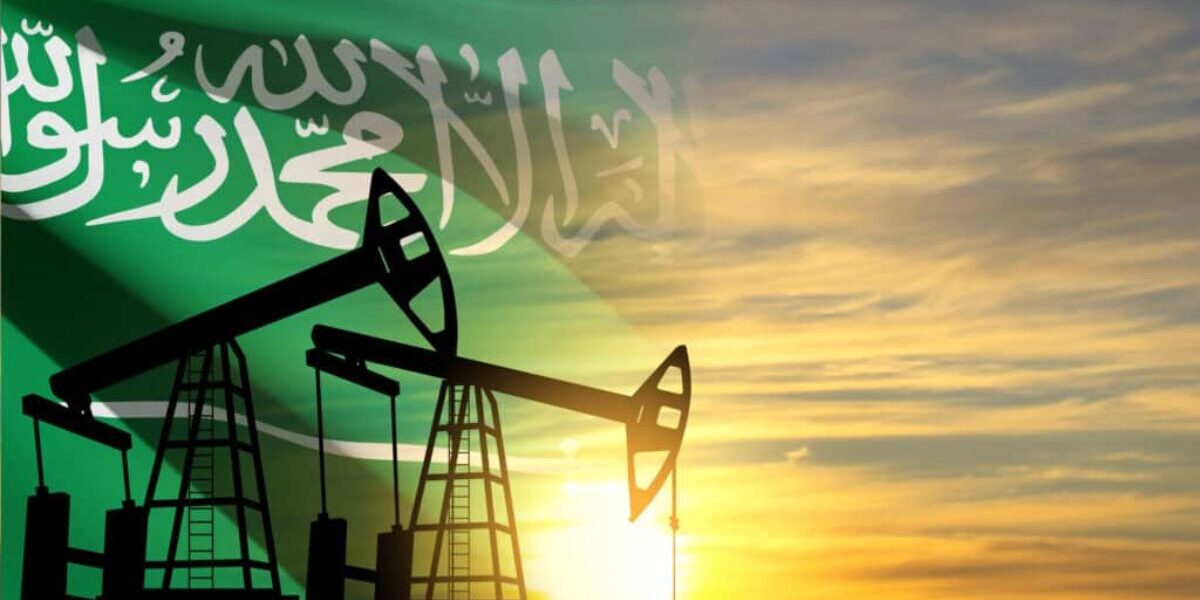 توقف خط شرق–غرب يضع نحو 4% من الإمدادات النفطية العالمية معرضة للخطر