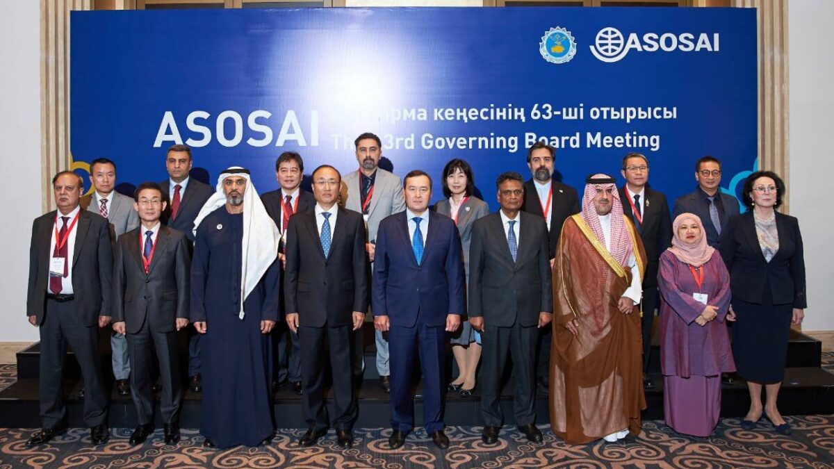 حضور مجلس حسابات محكمة إيران في اجتماع مجلس إدارة الجمعية