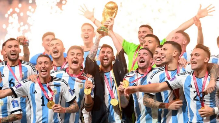 حضور مصري.. تعرف على أكثر 10 لاعبين فوزا بالألقاب