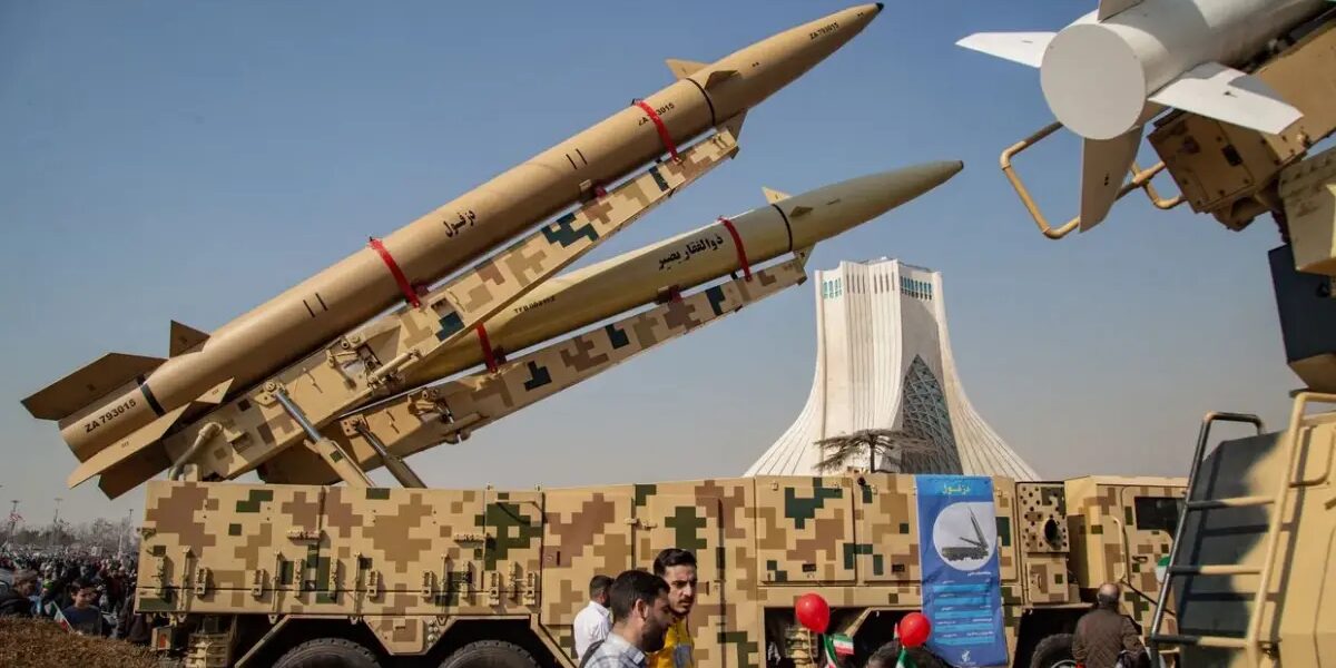 خبير دولي: غزو إيران عسكريا “غير واقعي” ومغامرة تكتيكية محسومة النتائج لصالح طهران