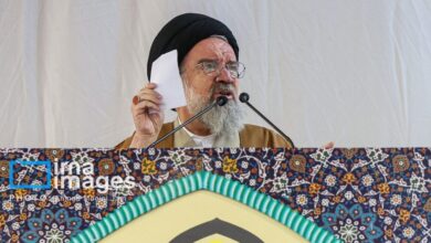 خطيب جمعة طهران المؤقت: طالما أمريكا والكيان الصهيوني قائمان، فلن تنعم البشرية بالأمن والاستقرار
