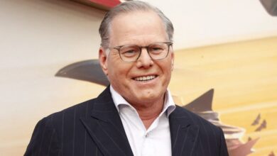 ديفيد زاسلاف WBD-Paramount يسلط الضوء على “المظلات الذهبية” للرئيس التنفيذي