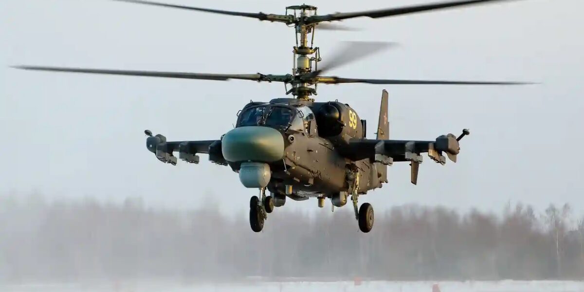 روسيا تعرض النسخة المطوّرة من المروحية الهجومية الثقيلة Ka-52E في معرض العلمين 2026