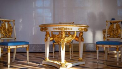 في Tsarskoye Selo تلقوا عناصر من خدمة رافائيل كهدية