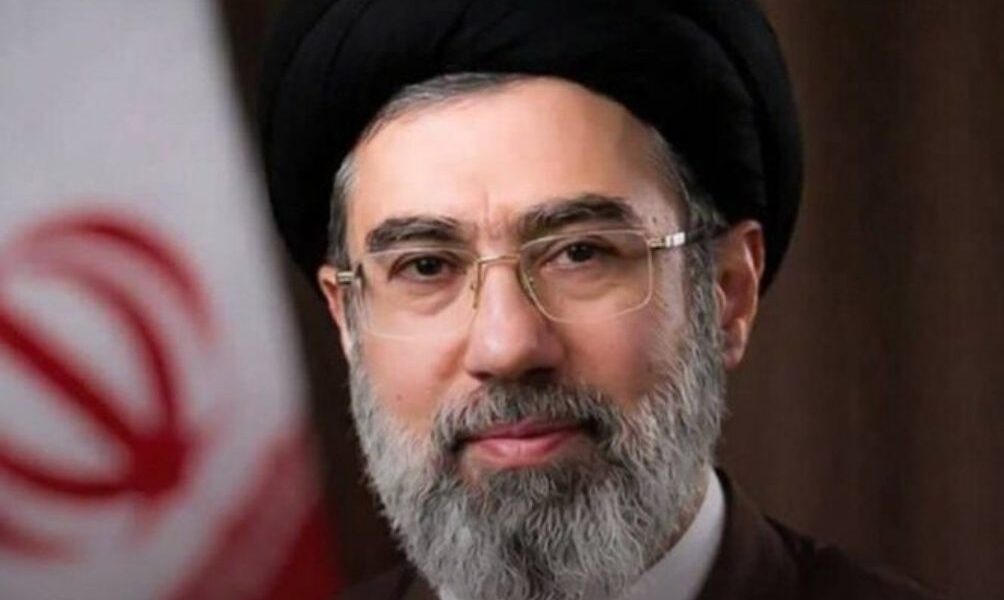 قائد مقر “خاتم الانبياء”: على ترامب ان ينتظر مفاجآت ايران