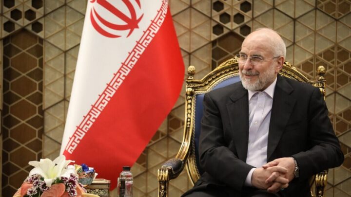 قاليباف يطلق تصريحات عن الدبلوماسية والاستسلام ودروس تعلمتها إيران من المواجهة مع أمريكا