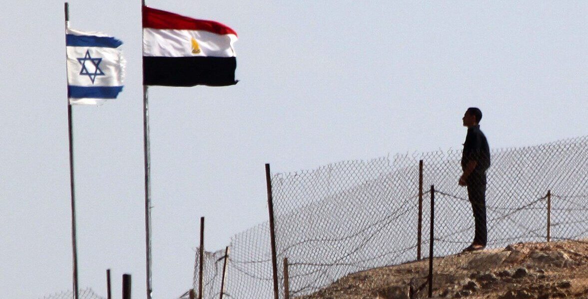 قرار إسرائيلي يزيل غضب المصريين بعد أزمة خانقة