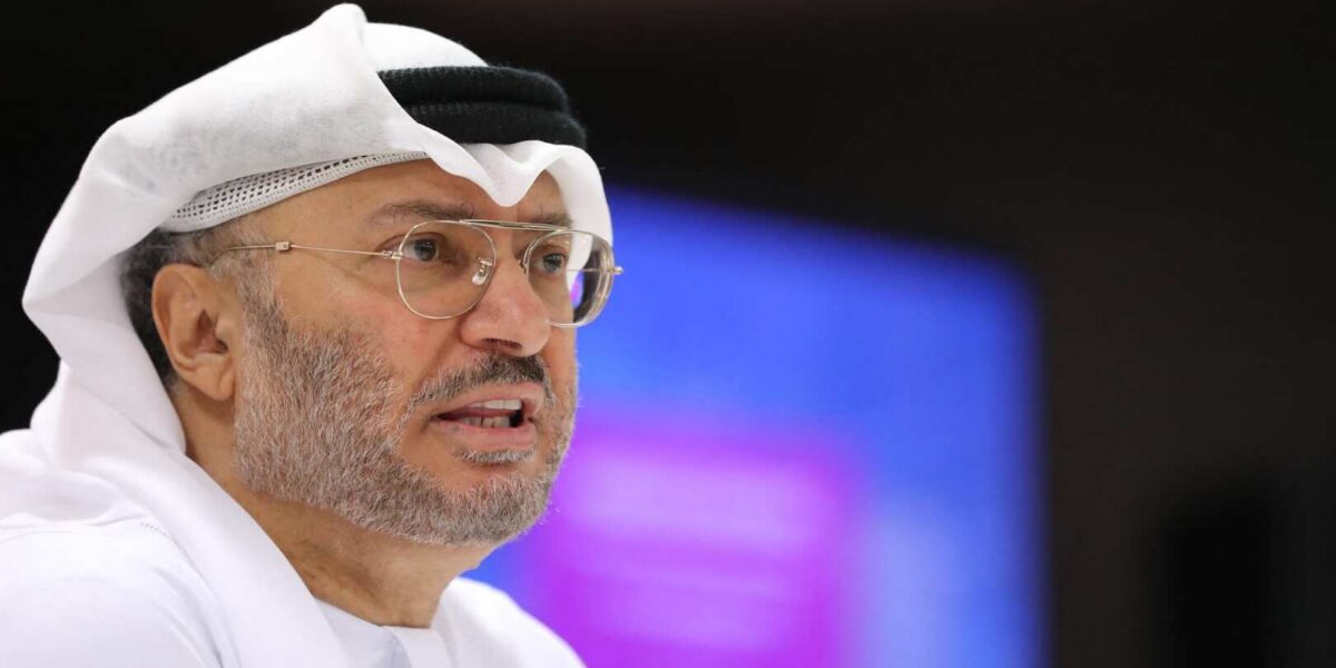 قرقاش: لا تتركوا مجالا للإشاعات كي تشوش أو تهول