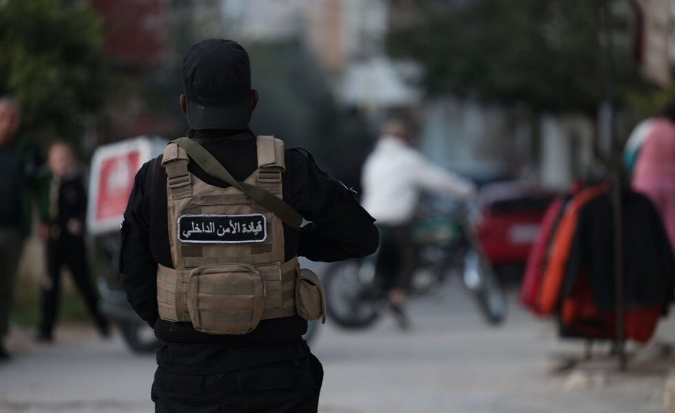 قوى الأمن الداخلي السورية تتصدى لمحاولة تسلل مجموعة تابعة للحرس الوطني في السويداء