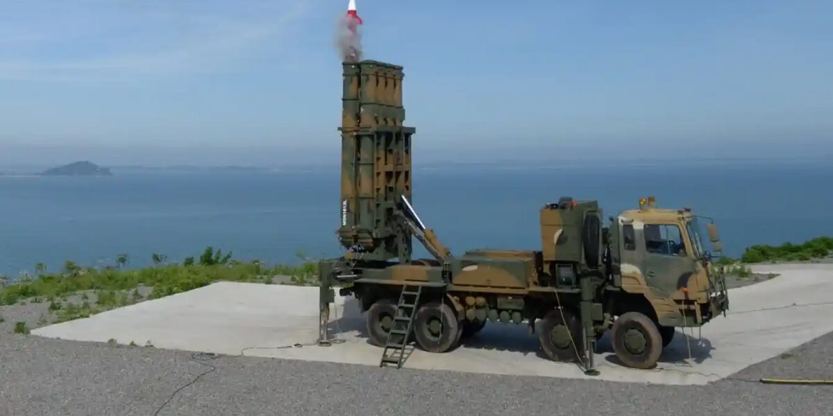 كوريا الجنوبية ترسل صواريخ Cheongung II الاعتراضية إلى الإمارات بعد طلب طارئ