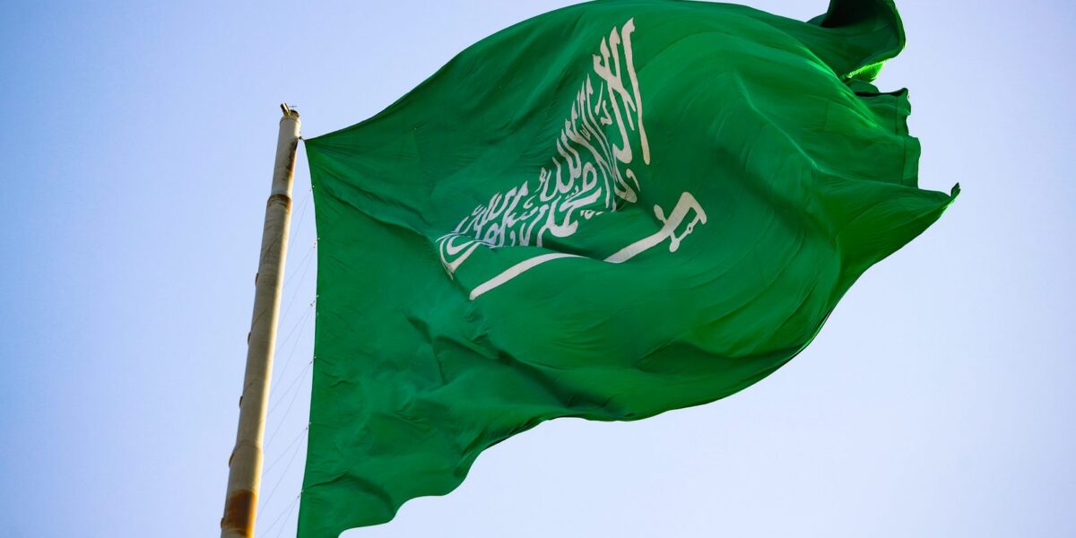 محذرة من توسع دائرة التصعيد.. السعودية إيران لم تطبق تصريحات رئيسها على أرض الواقع